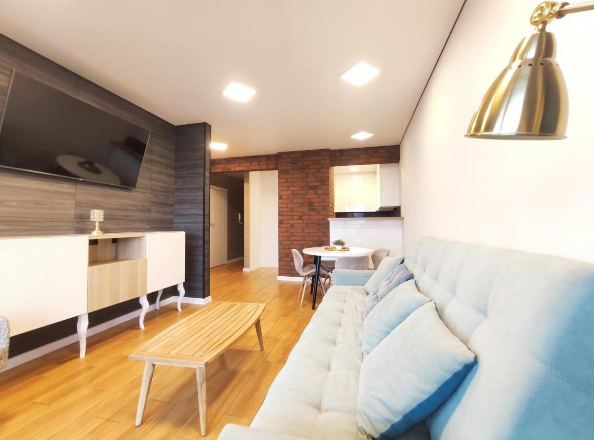 Zablocie 35 By Homeprime Krakow Luaran gambar