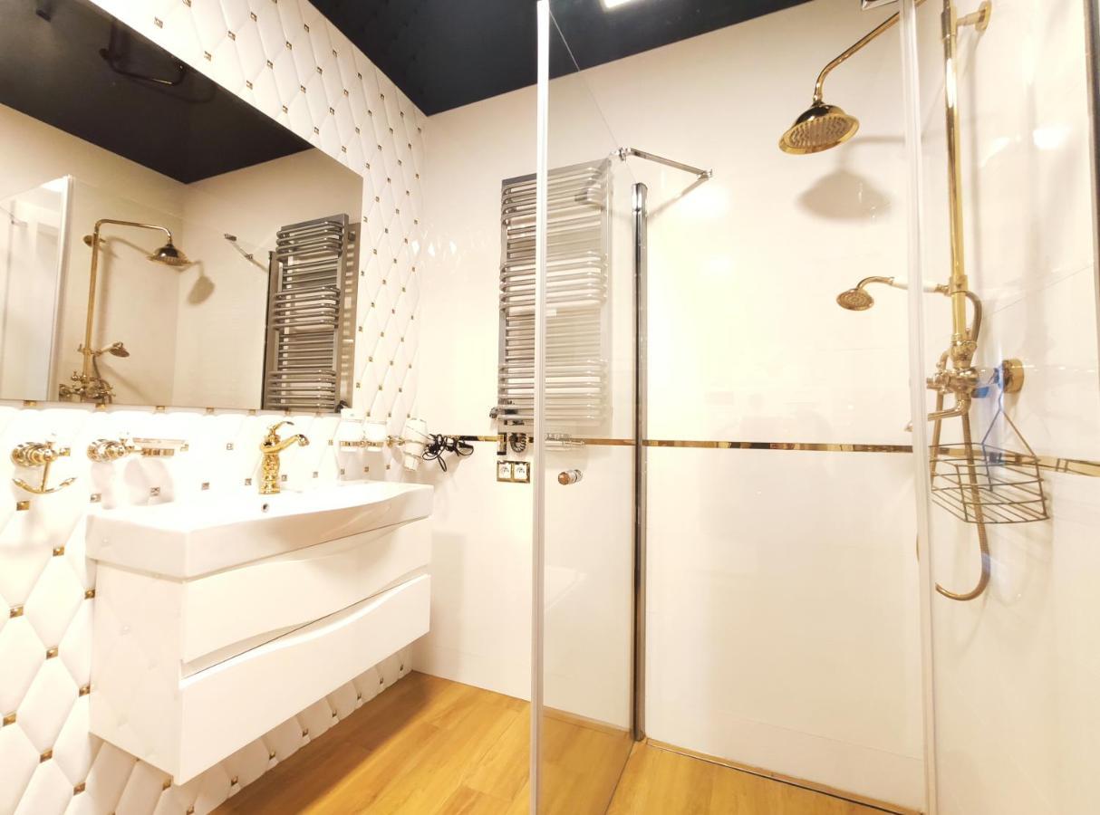 Zablocie 35 By Homeprime Krakow Luaran gambar