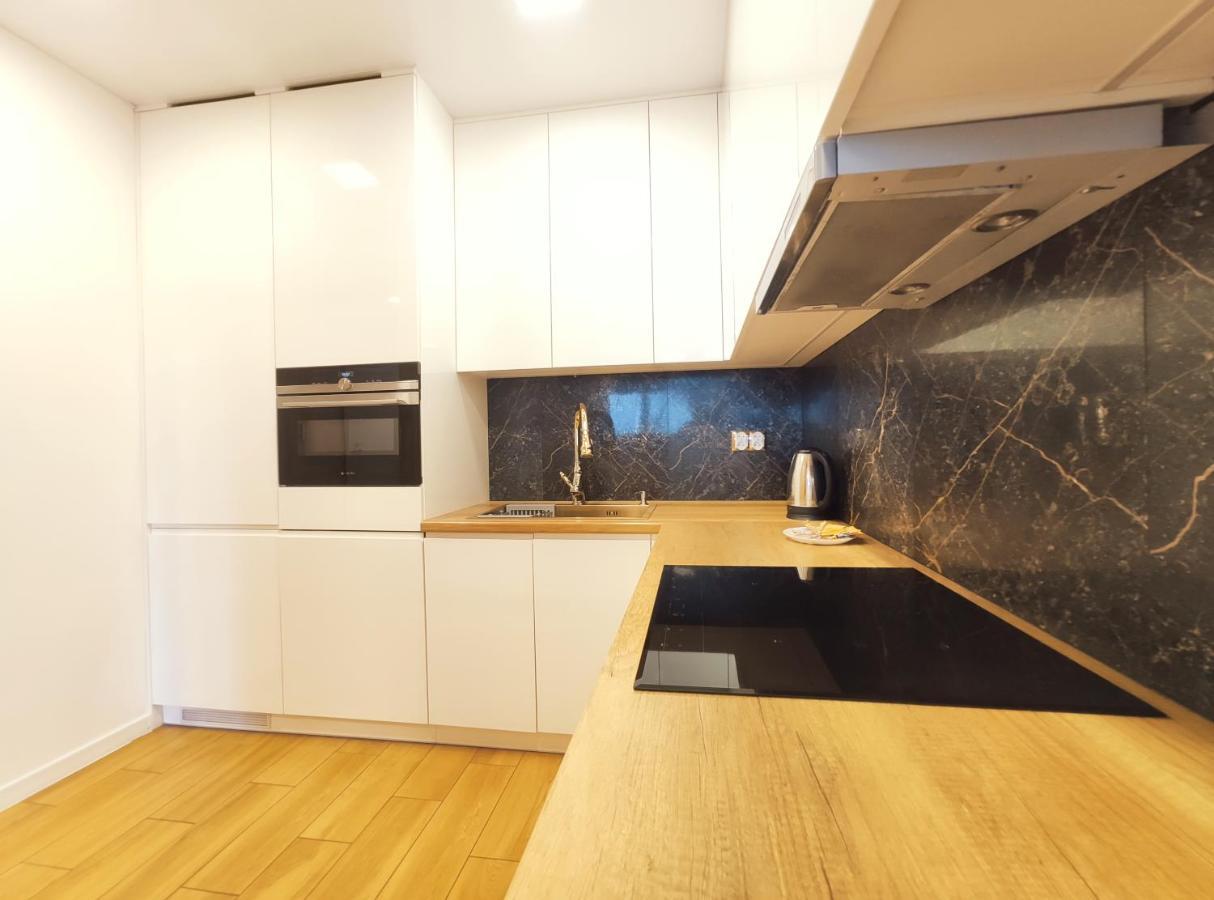 Zablocie 35 By Homeprime Krakow Luaran gambar